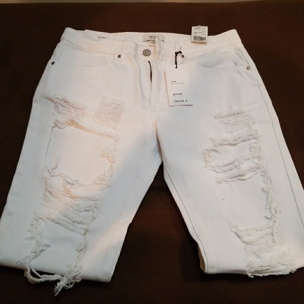 Womens Forever 21 Boyfriend Jeans